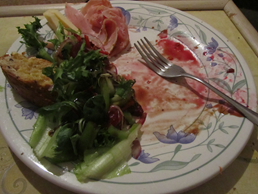 Inattention food on plate